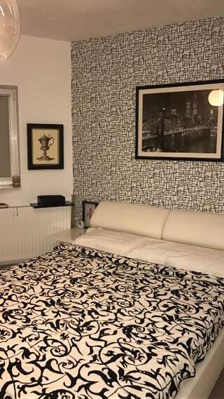 Проживание в семье Ozana apartament Констанца Улучшенный номер с кроватью размера «king-size»-4